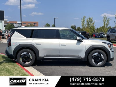 2026 Kia EV9 Light Long Range