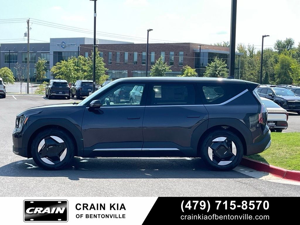 2026 Kia EV9 Light Long Range