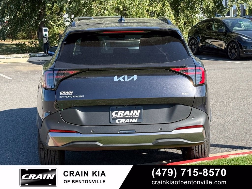 2027 Kia Sportage EX