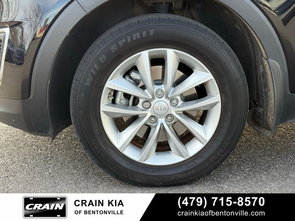 2017 Kia Sorento LX