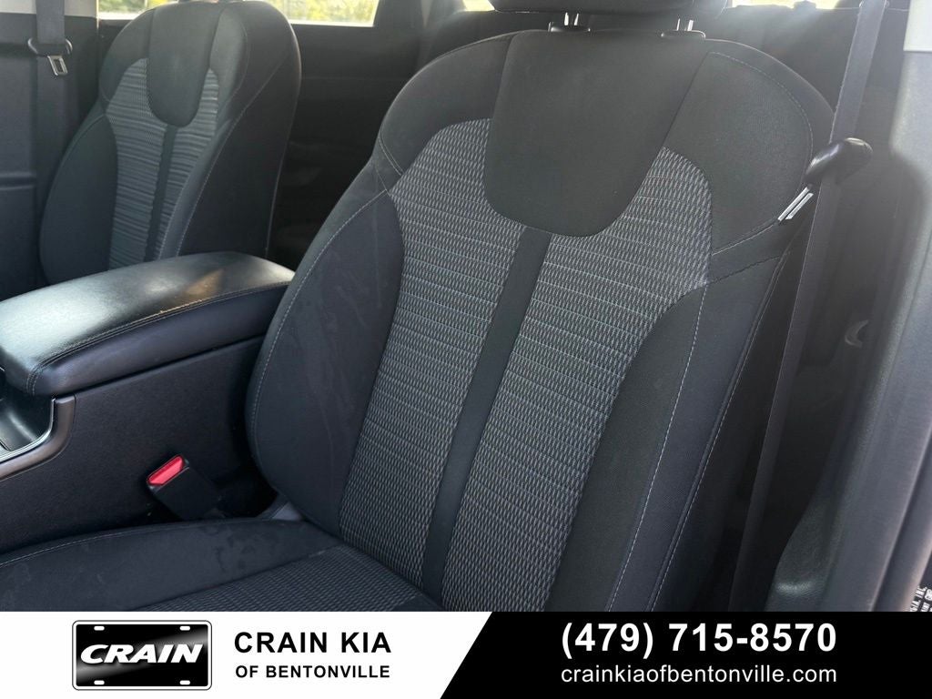 2023 Kia Sorento LX - KIA CPO / CLEAN CARFAX / ONE OWNER