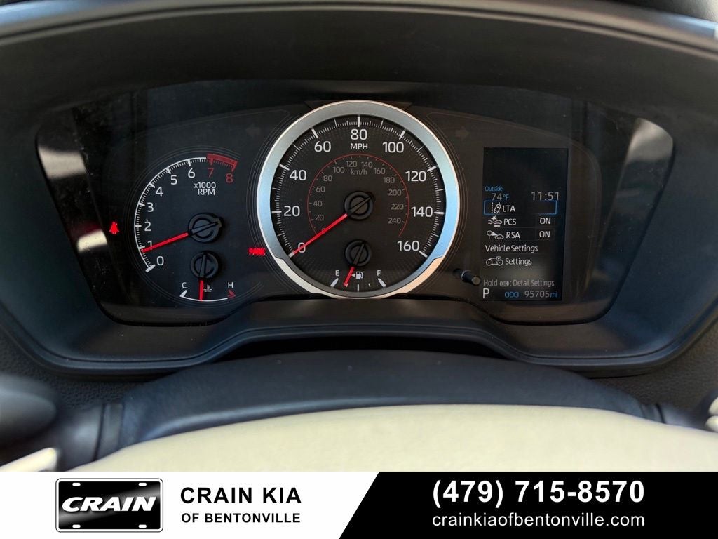 2020 Toyota Corolla SE - CLEAN CARFAX HISTORY
