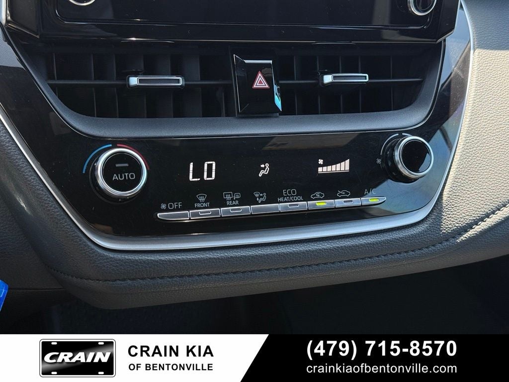 2020 Toyota Corolla SE - CLEAN CARFAX HISTORY