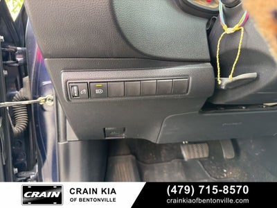 2020 Toyota Corolla SE - CLEAN CARFAX HISTORY