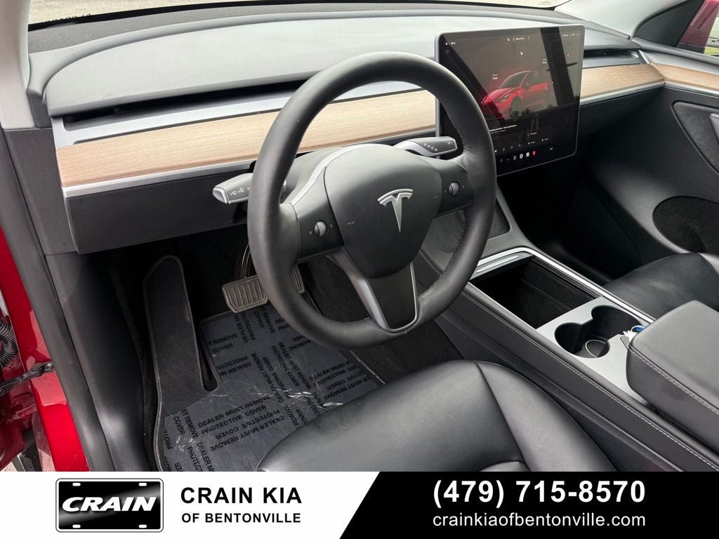 2024 Tesla Model Y Long Range - AWD / CLEAN CARFAX / ONE OWNER
