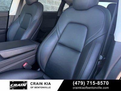 2023 Tesla Model Y Performance - AWD / CARFAX ONE OWNER