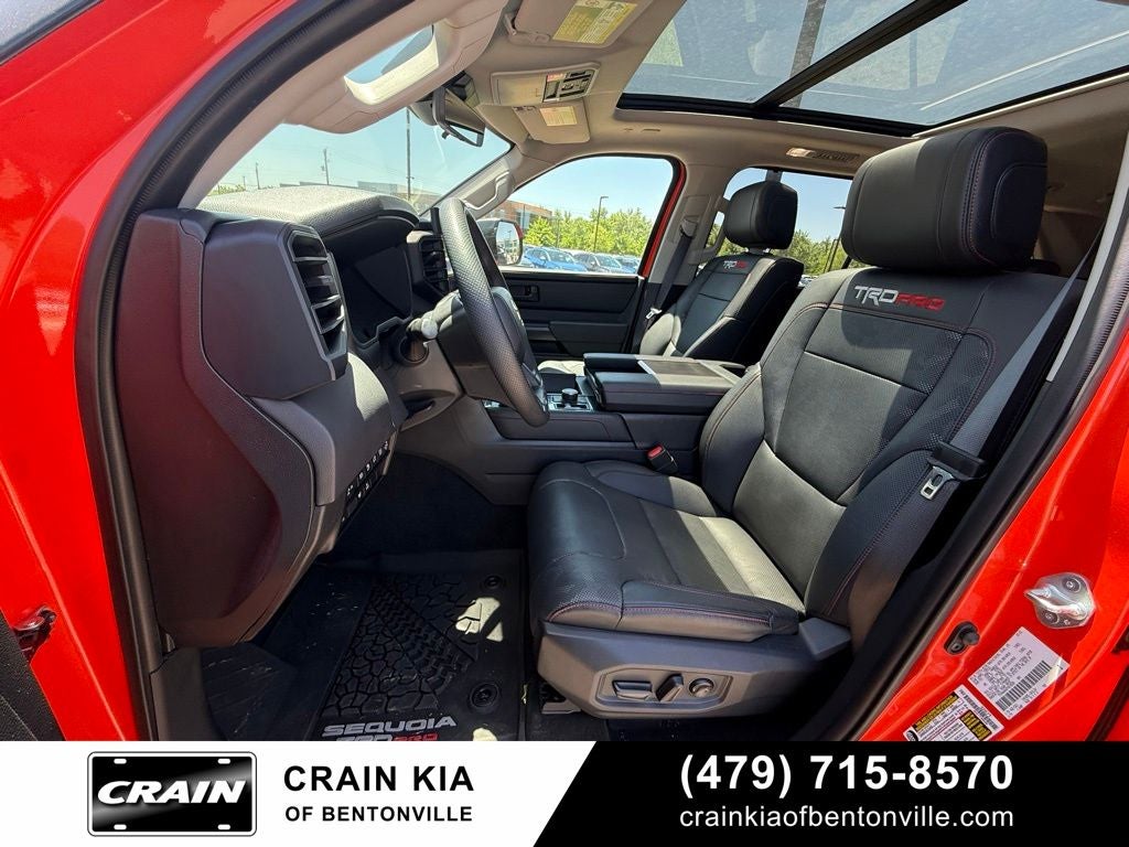 2023 Toyota Sequoia TRD Pro - 4WD / PANORAMIC SUNROOF / ONE OWNER