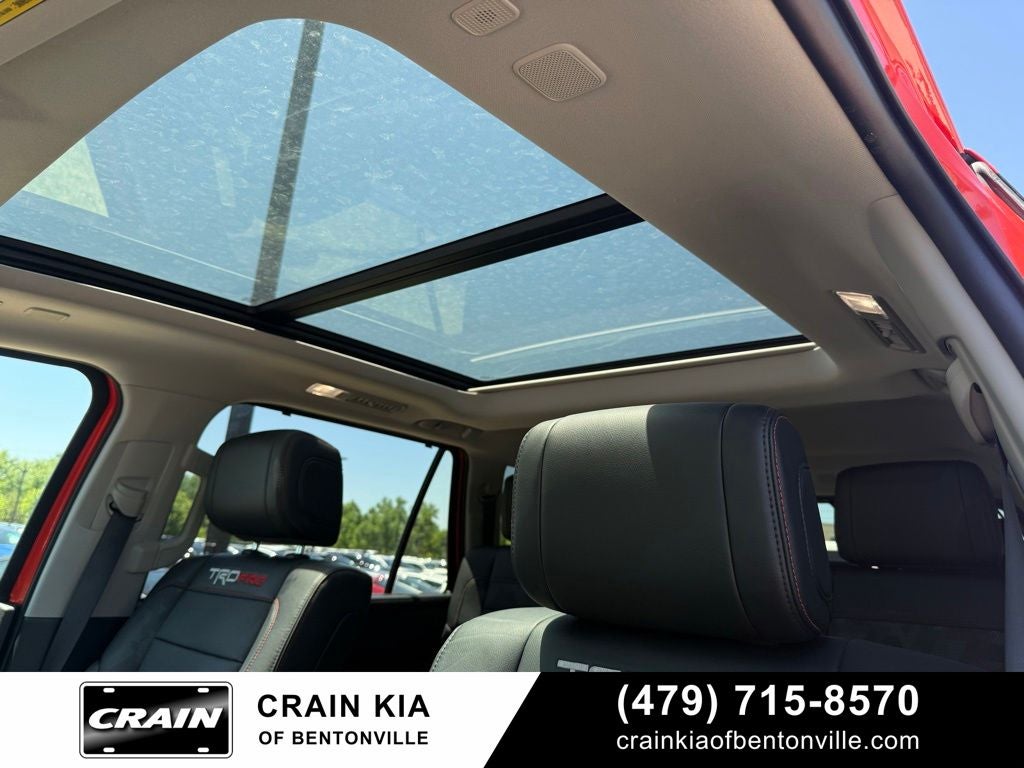 2023 Toyota Sequoia TRD Pro - 4WD / PANORAMIC SUNROOF / ONE OWNER
