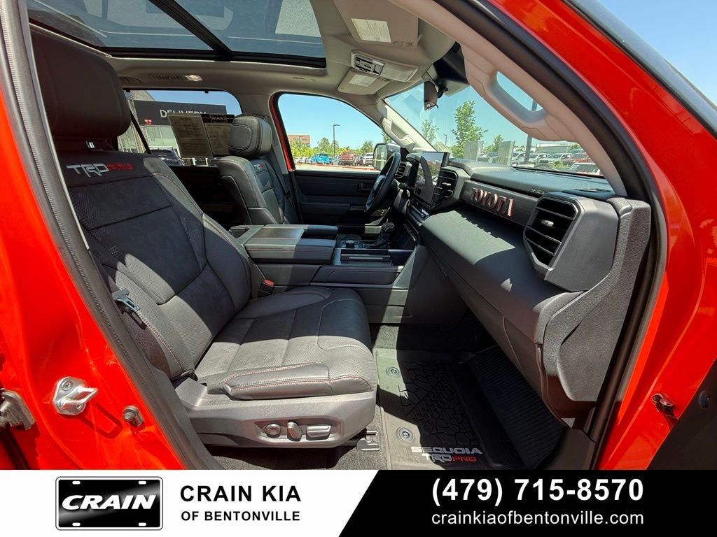 2023 Toyota Sequoia TRD Pro - 4WD / PANORAMIC SUNROOF / ONE OWNER