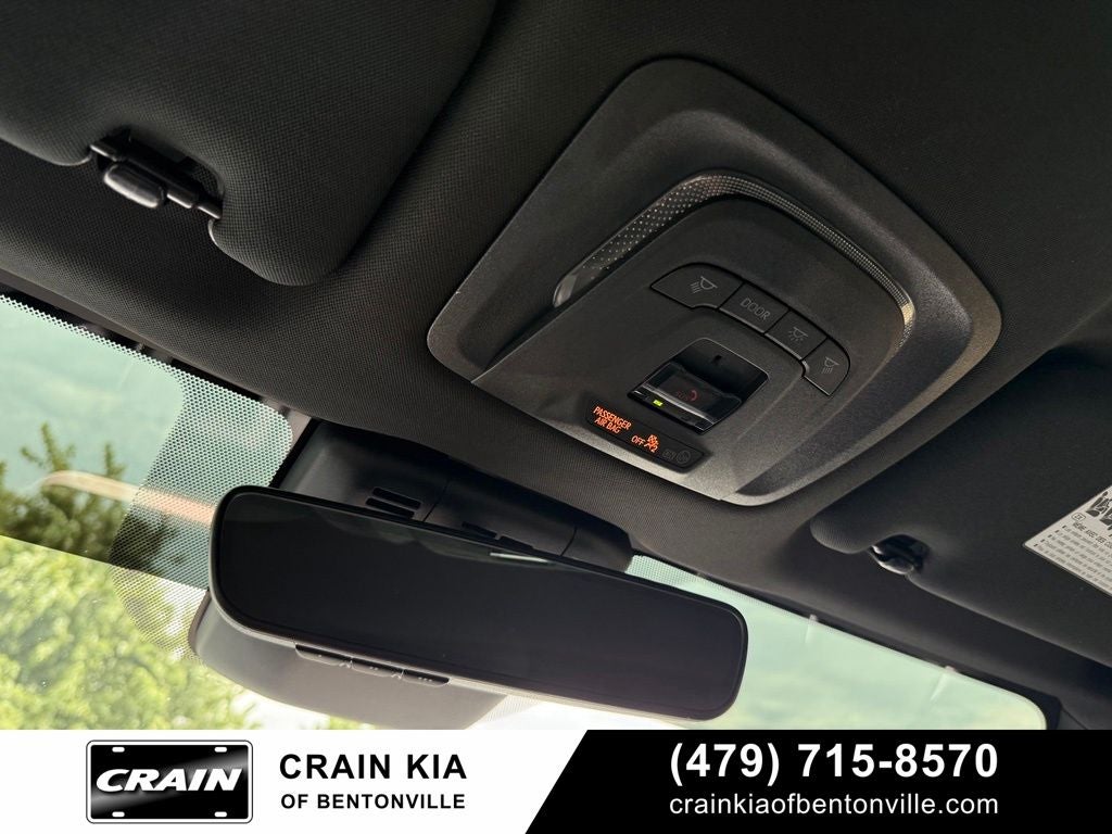 2023 Toyota Crown XLE - AWD / CLEAN CARFAX