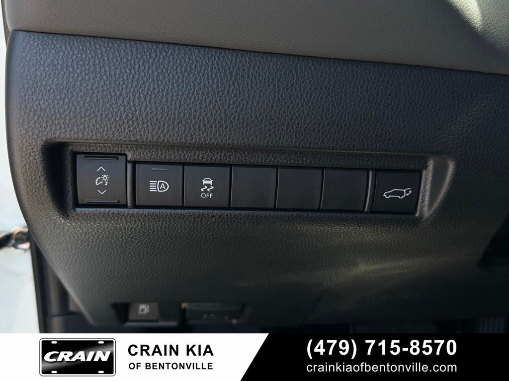 2022 Toyota Venza XLE - AWD