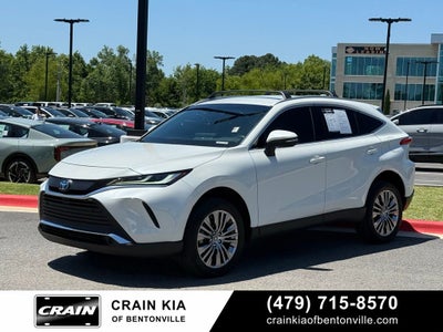 2022 Toyota Venza XLE - AWD
