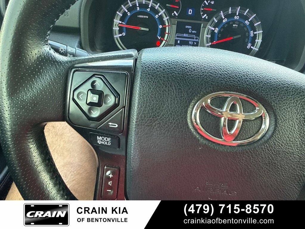 2018 Toyota 4Runner TRD Off-Road - LIFTED! / 4WD / CLEAN CARFAX