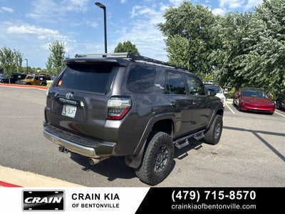 2018 Toyota 4Runner TRD Off-Road - LIFTED! / 4WD / CLEAN CARFAX