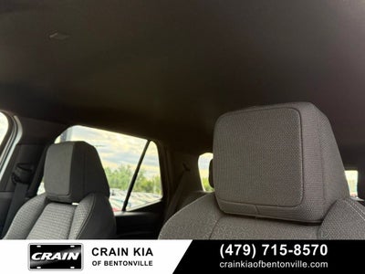 2025 Toyota 4Runner SR5 - 4WD / CLEAN CARFAX / ONE OWNER