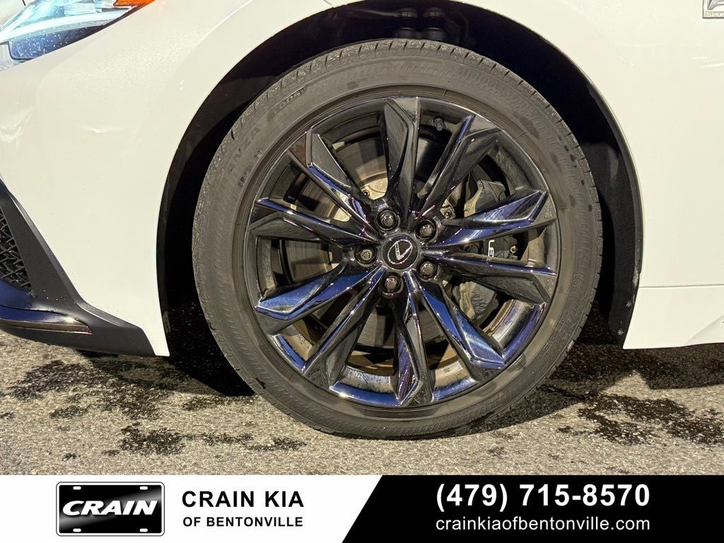 2023 Lexus LS 500 F Sport - SUNROOF / CLEAN CARFAX