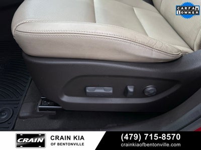 2017 Hyundai Santa Fe Limited - AWD / ONE OWNER / LEATHER