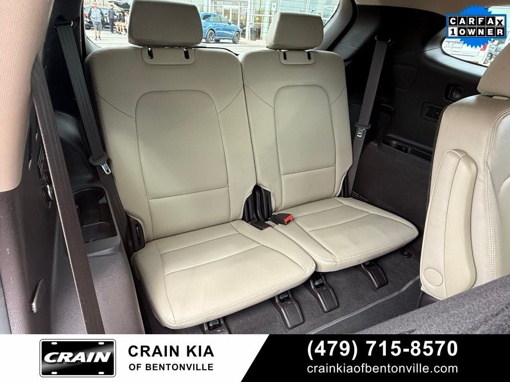 2017 Hyundai Santa Fe Limited - AWD / ONE OWNER / LEATHER