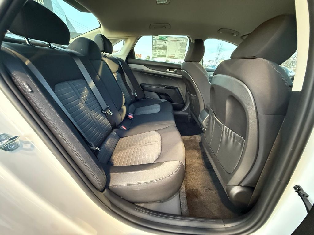 2026 Kia K5 LXS
