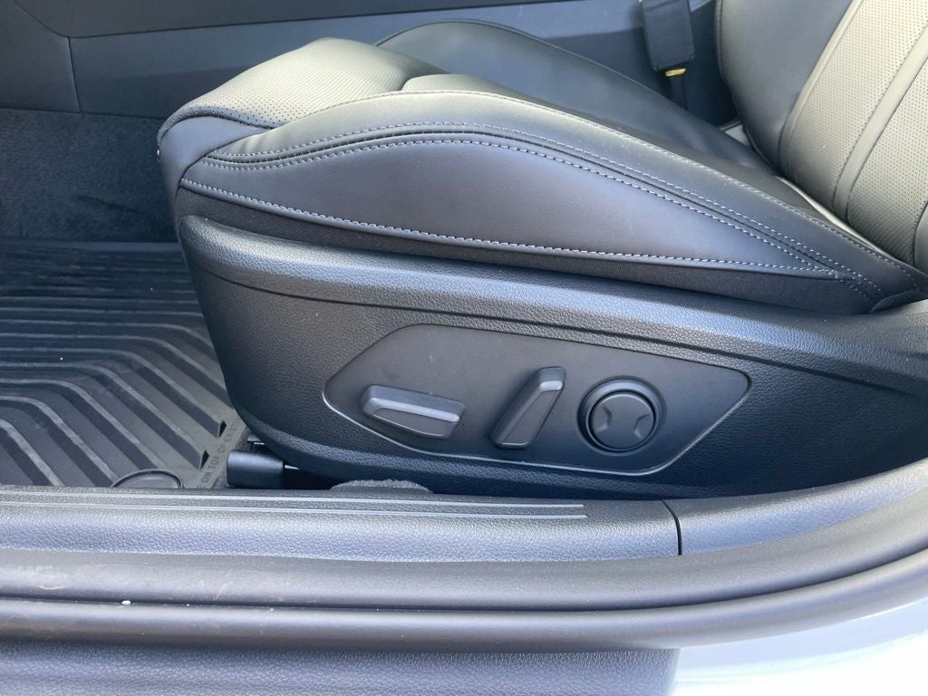 2026 Kia K5 EX