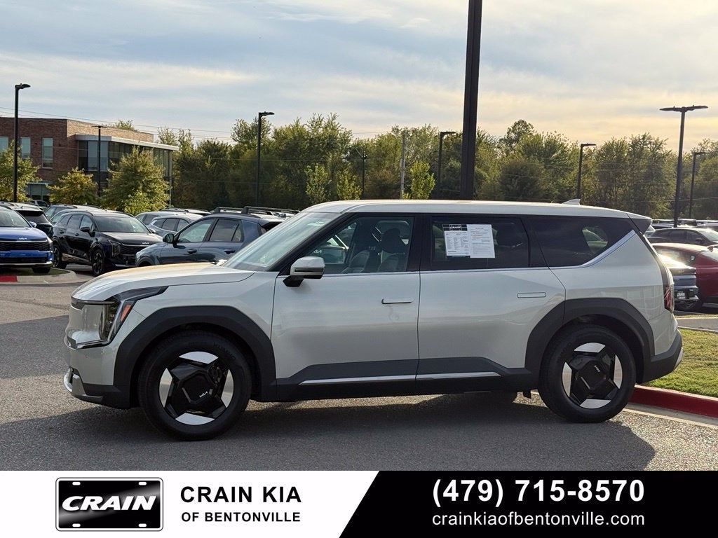2024 Kia EV9 Light Long Range - KIA CPO / ONE OWNER / CLEAN CARFAX