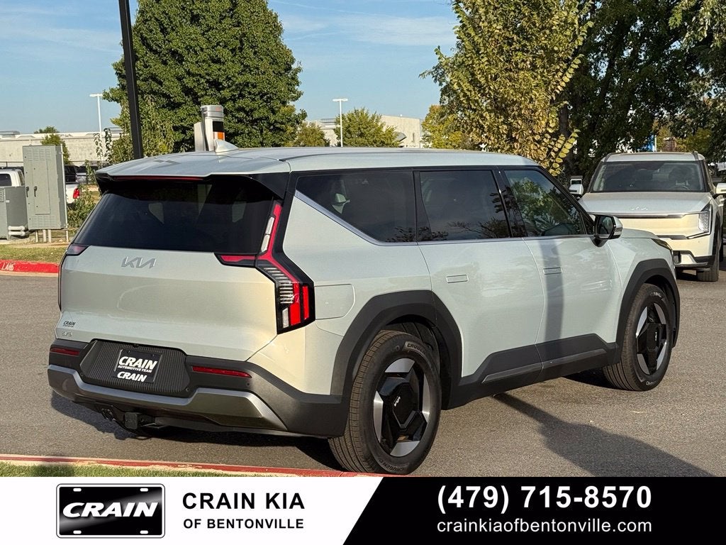 2024 Kia EV9 Light Long Range - KIA CPO / ONE OWNER / CLEAN CARFAX