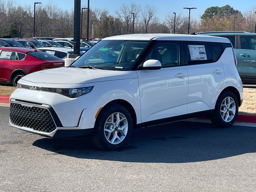 2025 Kia Soul LX