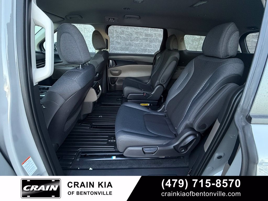 2027 Kia Carnival LX