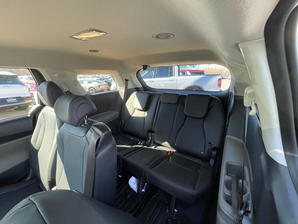 2026 Kia Carnival LXS