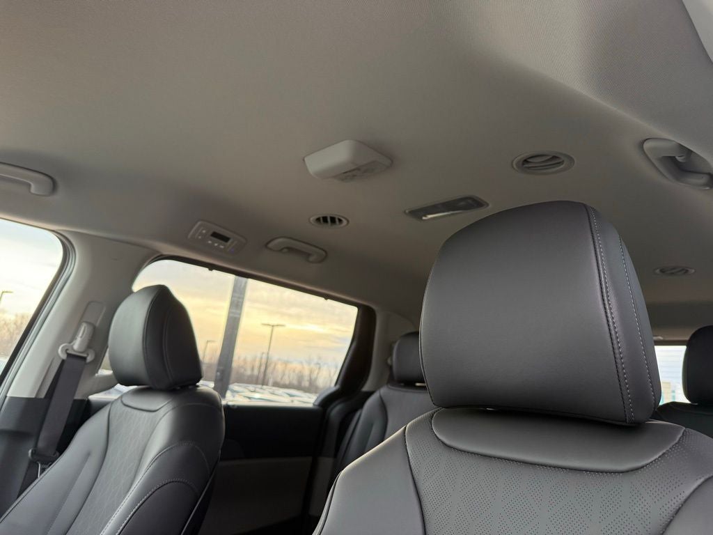 2026 Kia Carnival EX