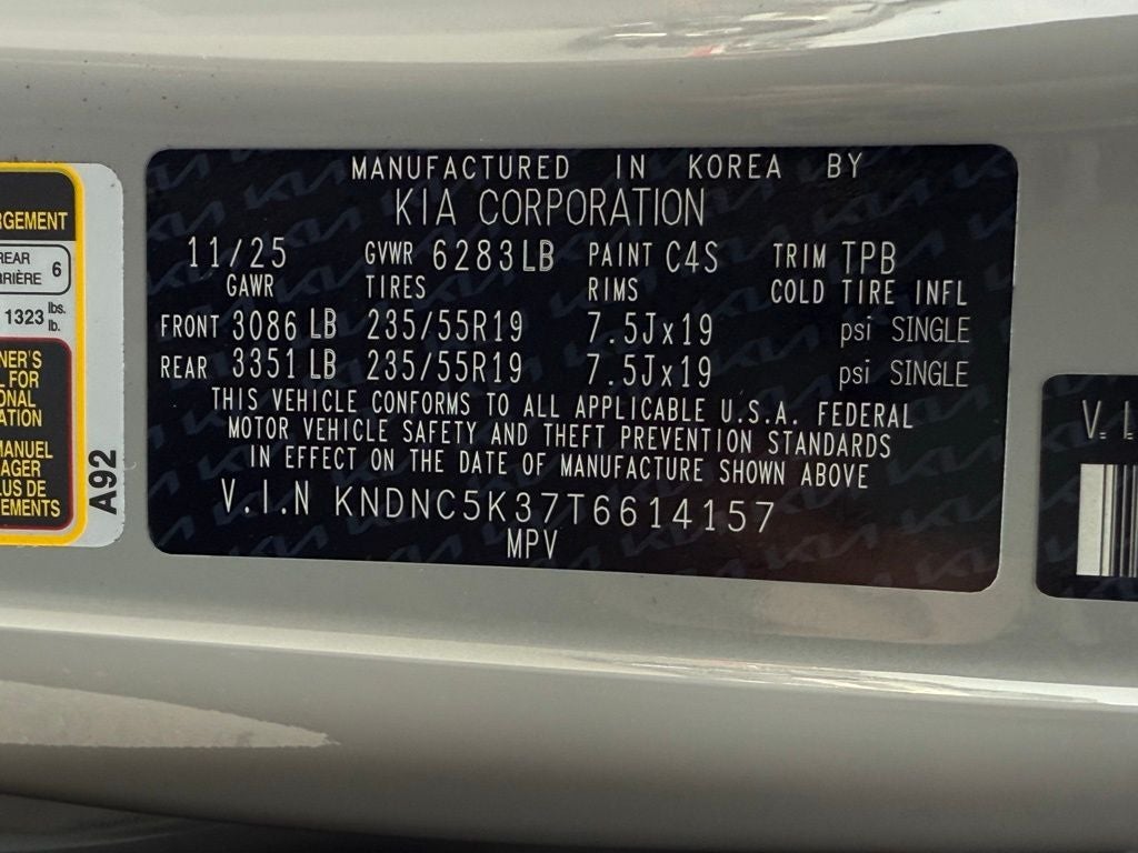 2026 Kia Carnival EX