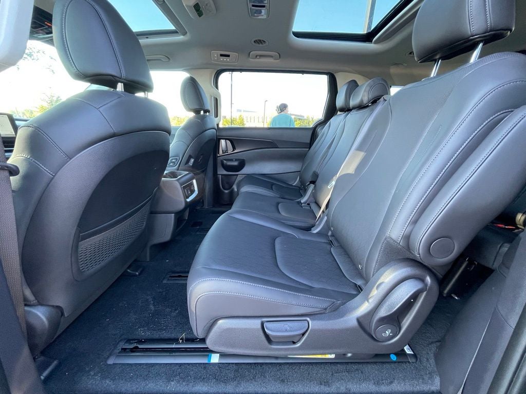 2026 Kia Carnival Hybrid SX