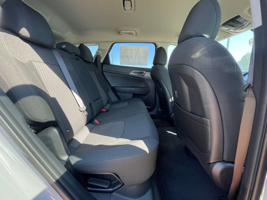 2026 Kia Sportage Hybrid S