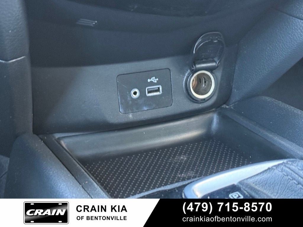 2018 Nissan Rogue SV - AWD