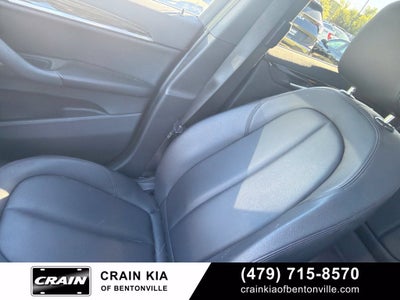 2017 BMW X1 sDrive28i - PANORAMIC SUNROOF