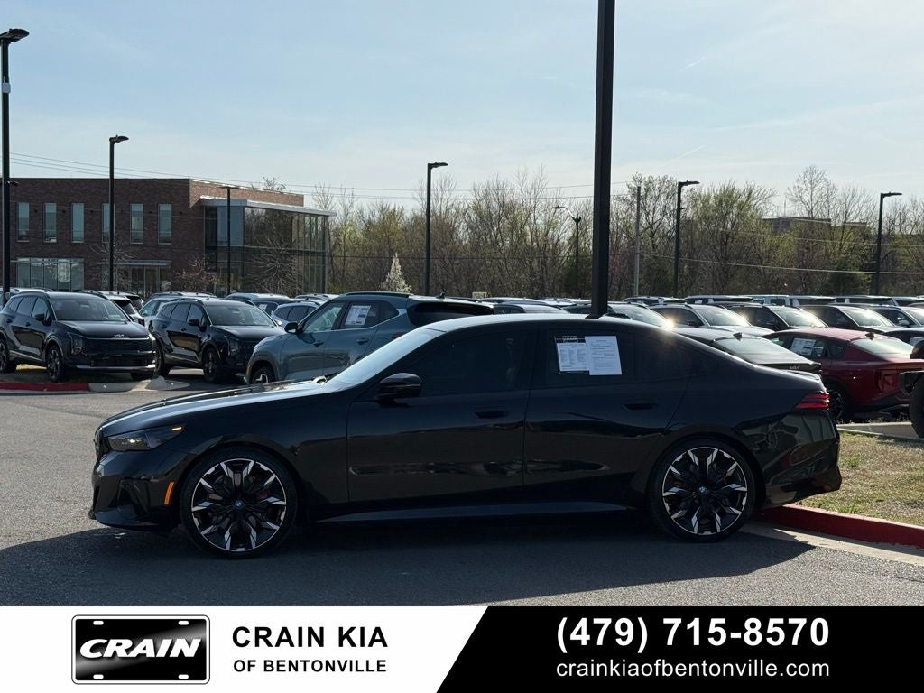 2024 BMW i5 M60 - AWD / PANORAMIC SUNROOF / CLEAN CARFAX
