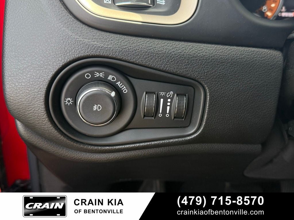 2015 Jeep Renegade Limited - 4WD / CLEAN CARFAX / ONE OWNER