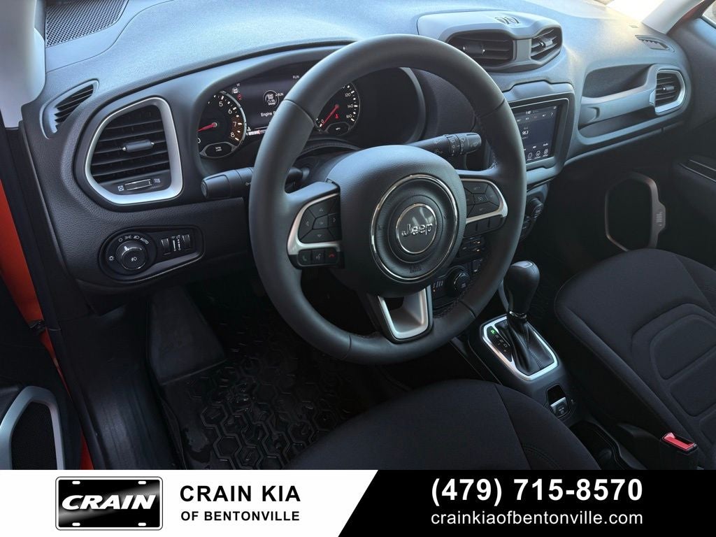 2021 Jeep Renegade Latitude - 4WD / CLEAN CARFAX