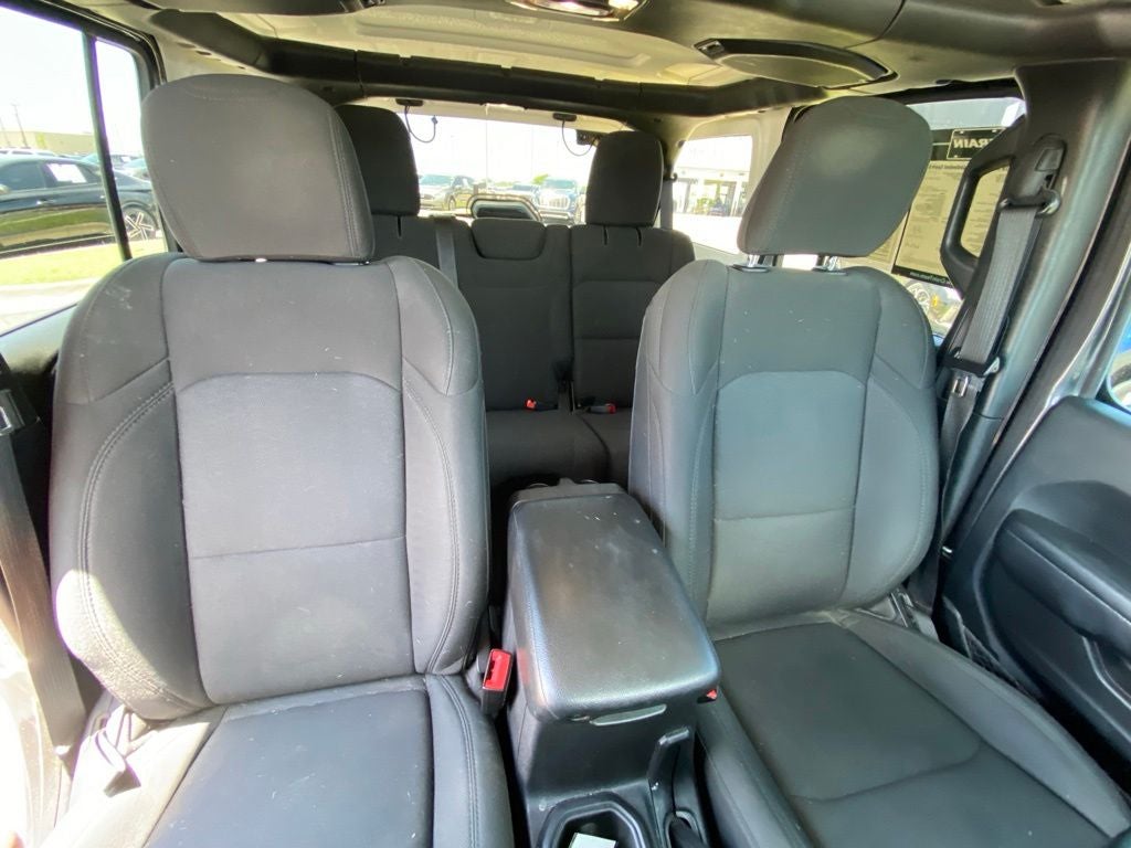 2019 Jeep Wrangler Unlimited Sport S CLEAN CARFAX / 4X4