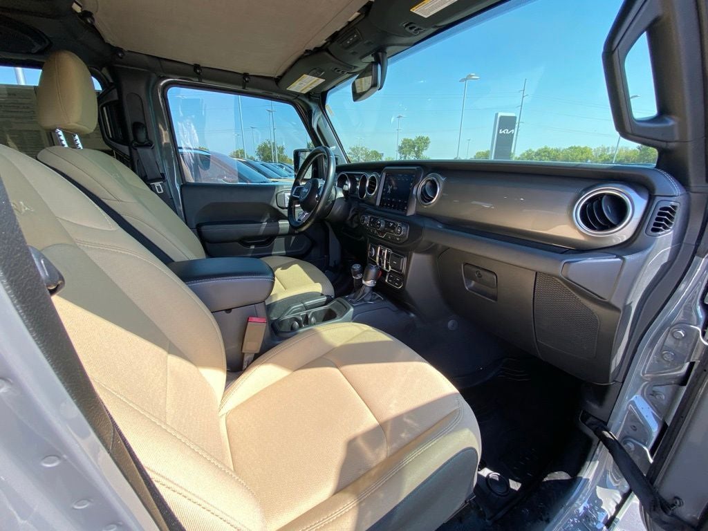 2022 Jeep Wrangler Unlimited Sahara