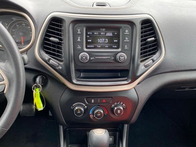 2018 Jeep Cherokee Latitude CLEAN CARFAX / ONE OWNER