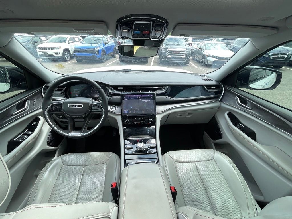 2023 Jeep Grand Cherokee L Overland MOONROOF / HEATED SEATS
