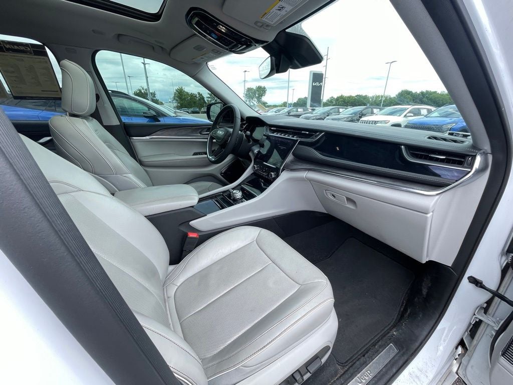 2023 Jeep Grand Cherokee L Overland MOONROOF / HEATED SEATS