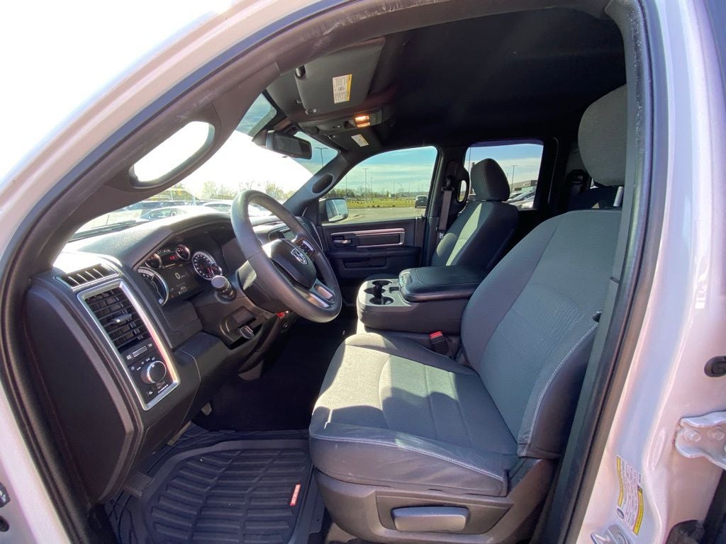 2021 RAM 1500 Classic Warlock REMOTE START / BACK UP CAM