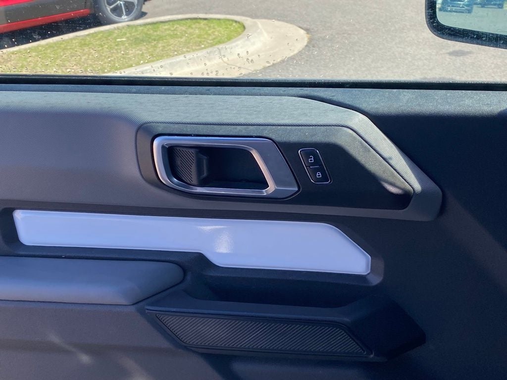 2023 Ford Bronco Base 4X4 / CLEAN CARFAX