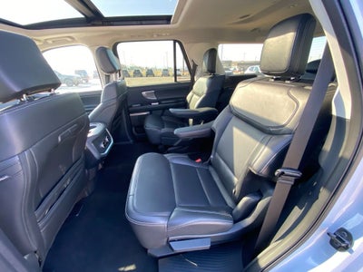 2025 Ford Expedition Platinum NAV / SUNROOF / HEATED SEATS