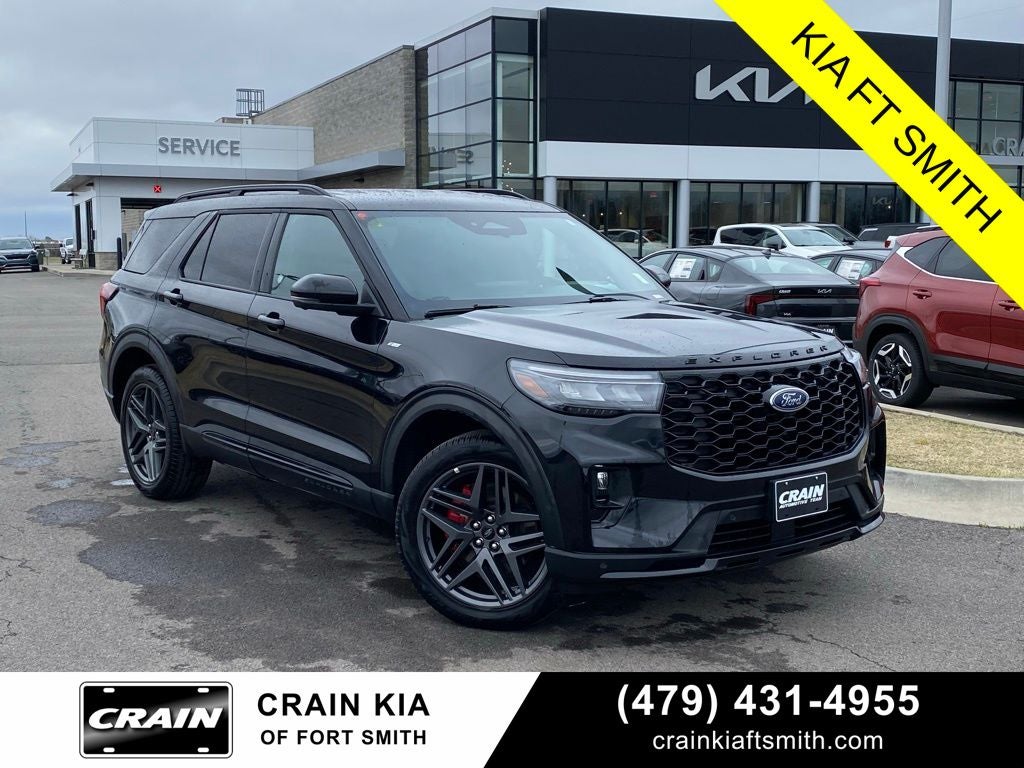 2025 Ford Explorer ST-Line 4X4 / HEATED SEATS / ONE OWNER