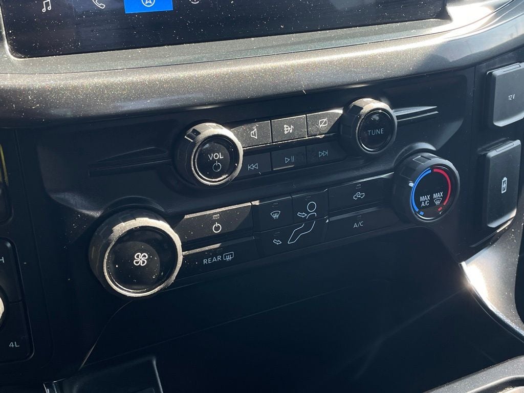 2024 Ford F-150 STX 4X4 / NAV / ONE OWNER