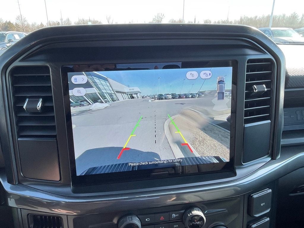 2025 Ford F-150 STX ONE OWNER / CLEAN CARFAX