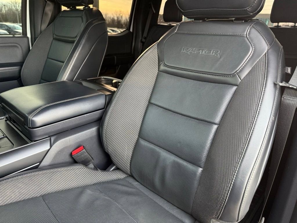 2022 Ford F-150 Raptor HEATED AND COOLED SEATS / 4X4 / NAV